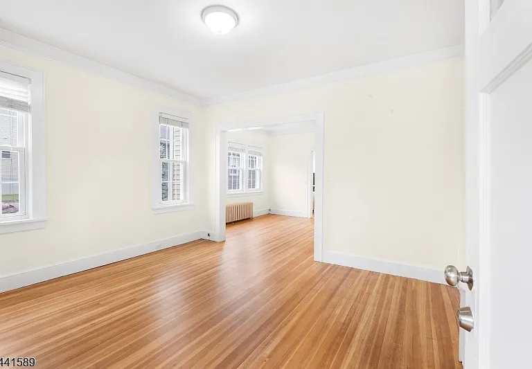 239 Washington St — Photo 2
