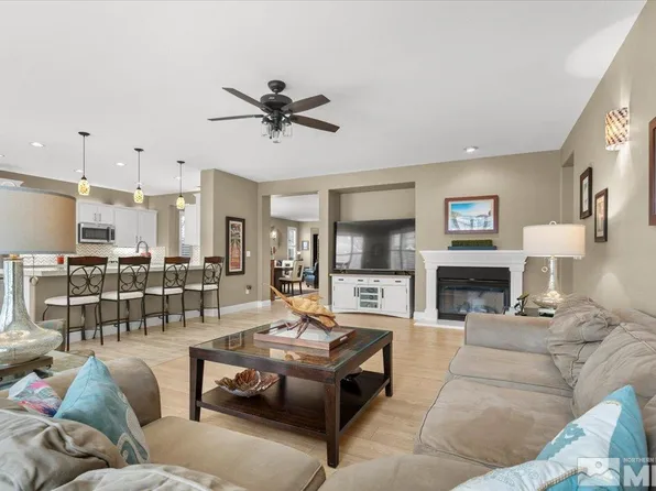 630 Equine Ct, Reno, NV 89521