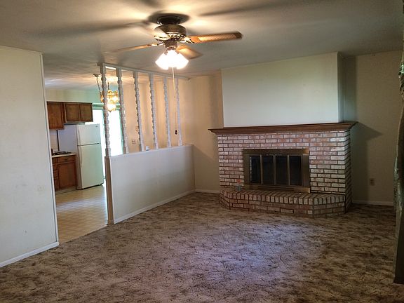5th image of 2635 Park Dale St