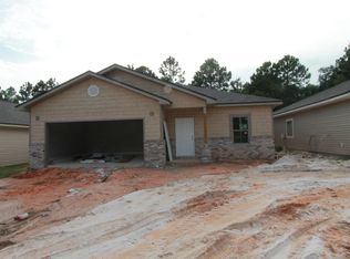 2221 Tom St, Navarre, FL 32566