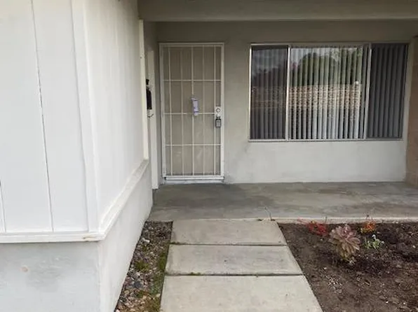 223 W Madison Ave, Placentia, CA 92870