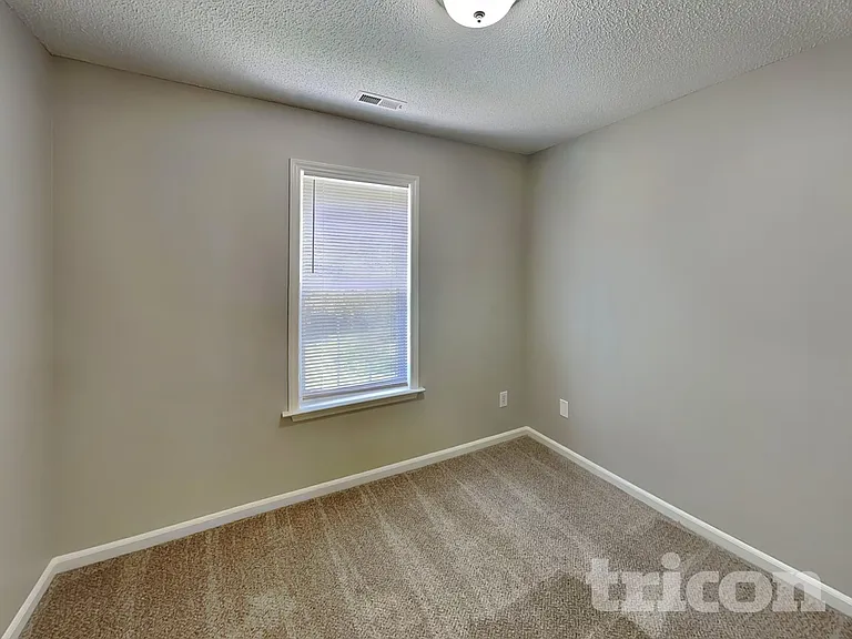 7198 Oxford Bluff Dr — Photo 9