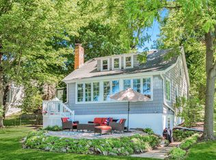 N21W29844 Glen Cove Rd, Pewaukee, WI 53072