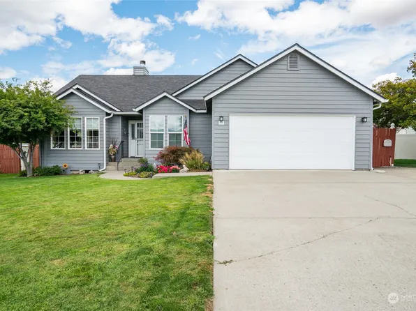 154 Manhattan Square, East Wenatchee, WA 98802