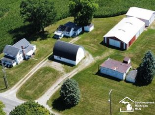 3325 W Albain Rd, Monroe, MI 48161