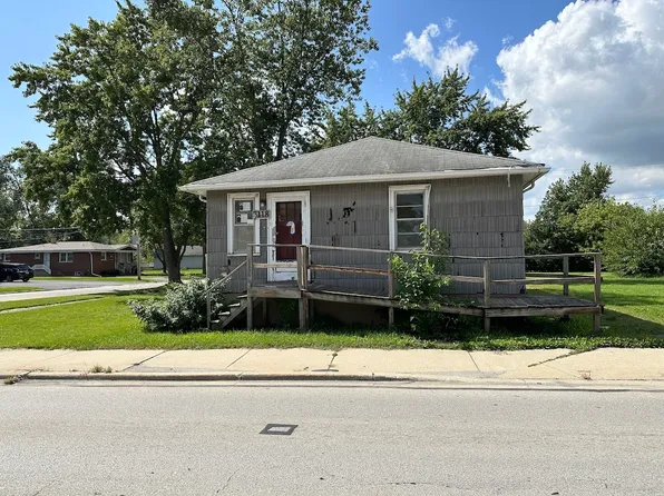 3118 Chicago Rd, Steger, IL 60475
