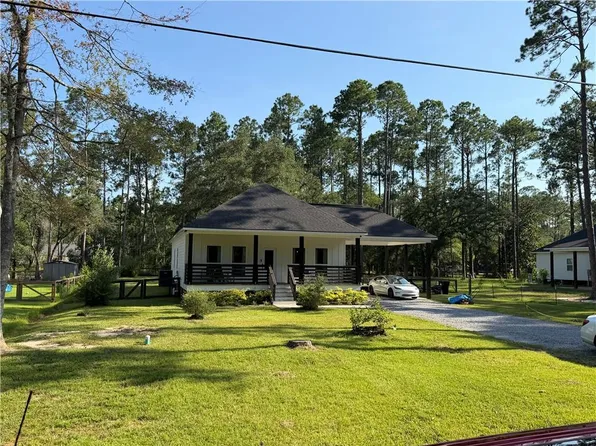23060 Carter St, Mandeville, LA 70471