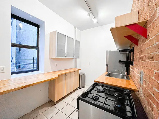 Rented by Skyward | media 21