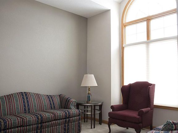 3rd image of 3804 Wynnewood Dr