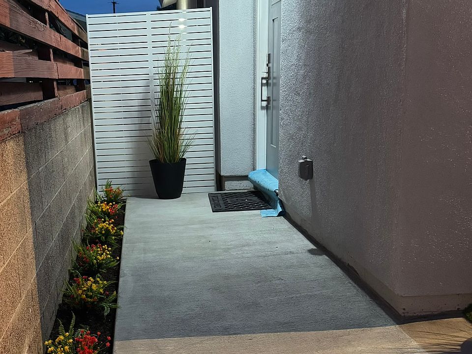 Well lit - private entrance to home