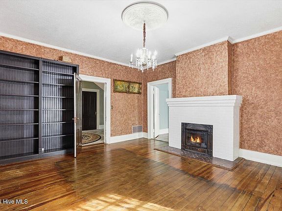 27th image of this home