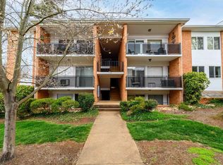 1800 Jefferson Park Ave APT 9, Charlottesville, VA