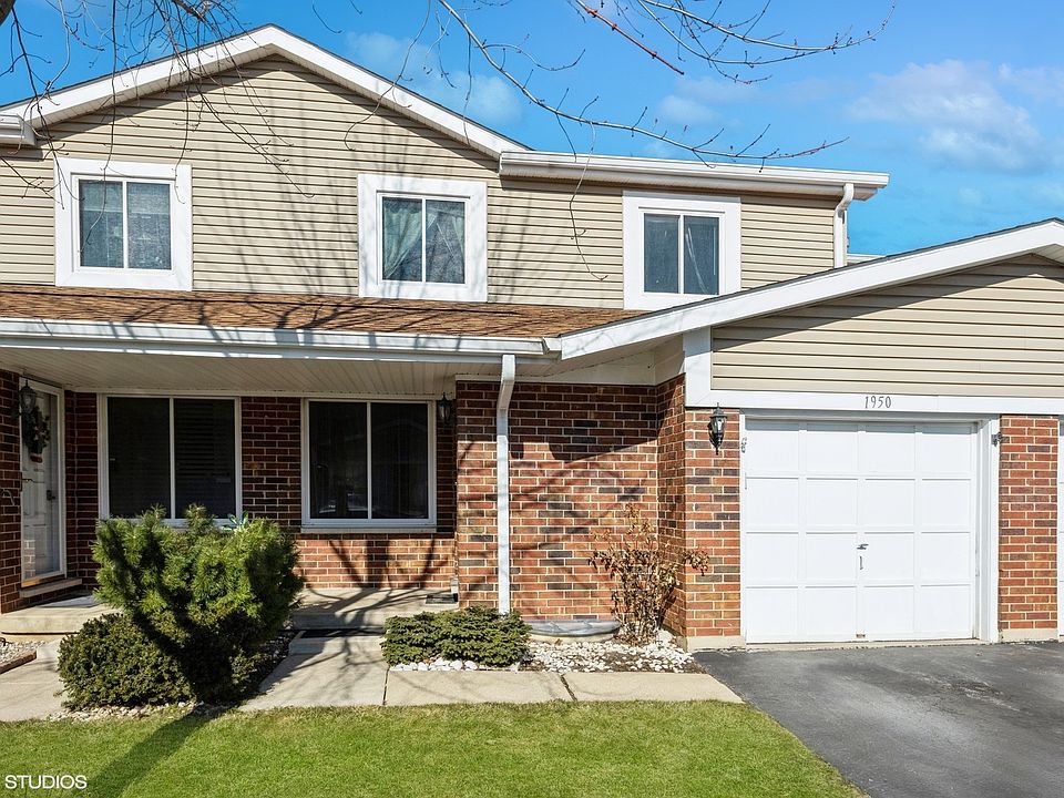 1949 N Heritage Dr Palatine IL Zillow