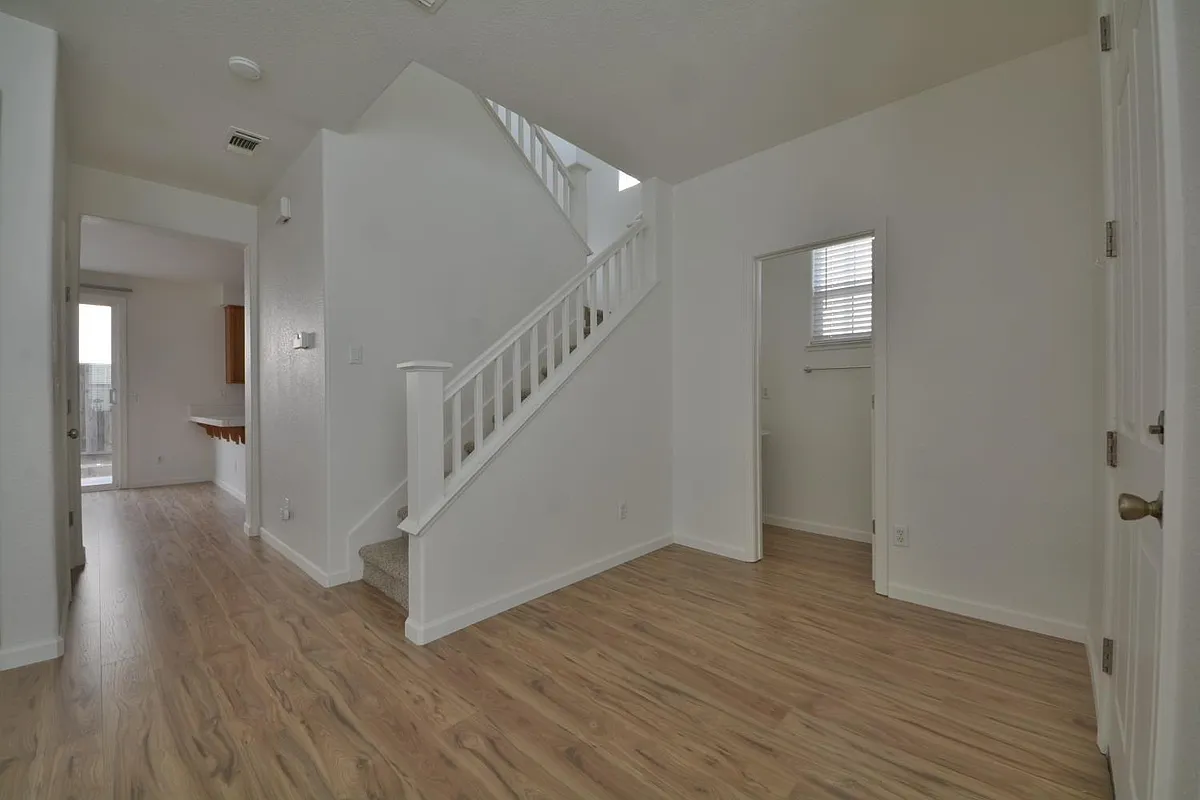 Building Photo - 511 Massarosa Ln