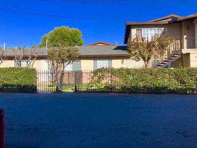 1064 Waters Ave, Pomona, CA, 91766