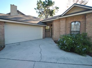 2226 E The Woods Dr, Jacksonville, FL 32246
