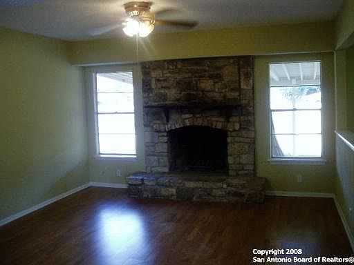 4th image of 10402 ANNAPOLIS ST