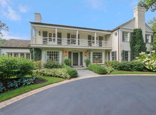 395 N Ahwahnee Rd, Lake Forest, IL 60045