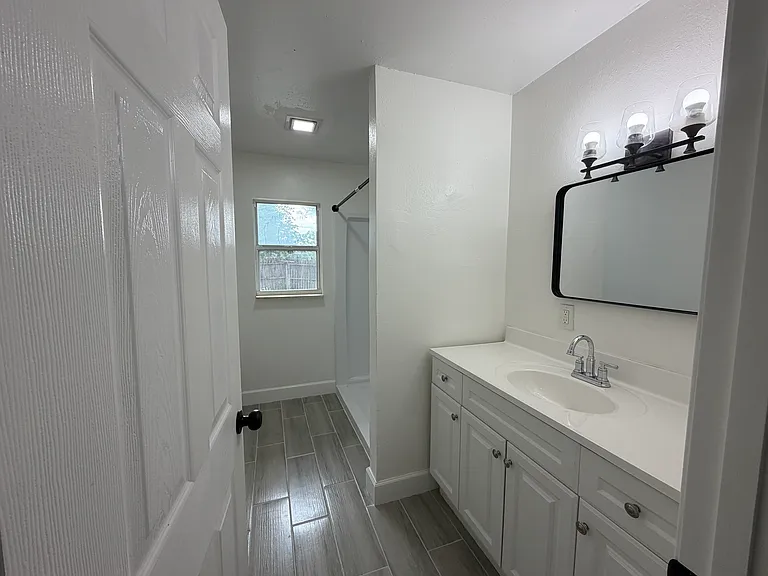 564 N Wayman St #564 — Photo 20