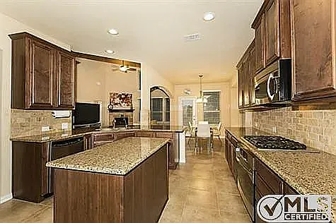 3705 Bella Vista Dr — Photo 9