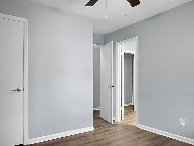 158 Hummingbird Ave #B — Photo 32