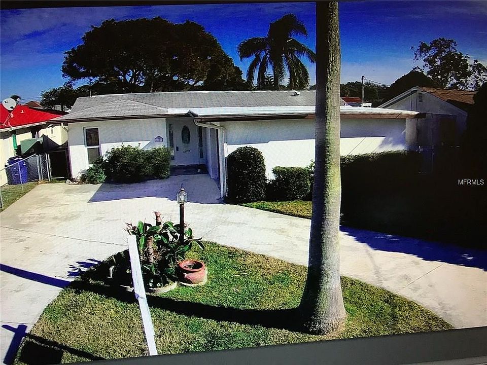 1st image of 4920 Pelican Dr