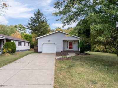 279 Waverly Ave, Wadsworth, OH, 44281