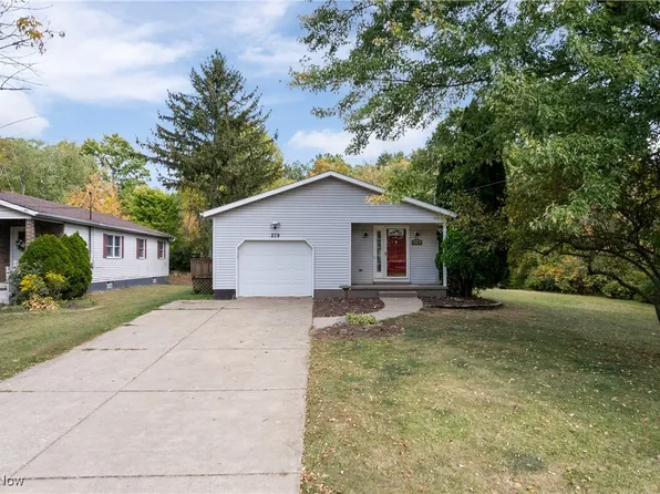 279 Waverly Ave, Wadsworth, OH 44281