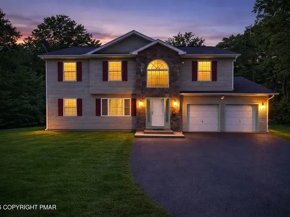 59 Coach Rd, Stroudsburg, PA 18360