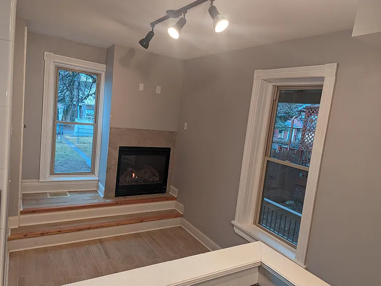 248 Beech St — Photo 25
