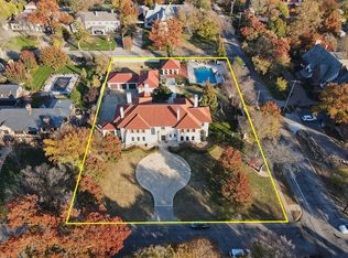 300 N Crestway Ave, Wichita, KS 67208