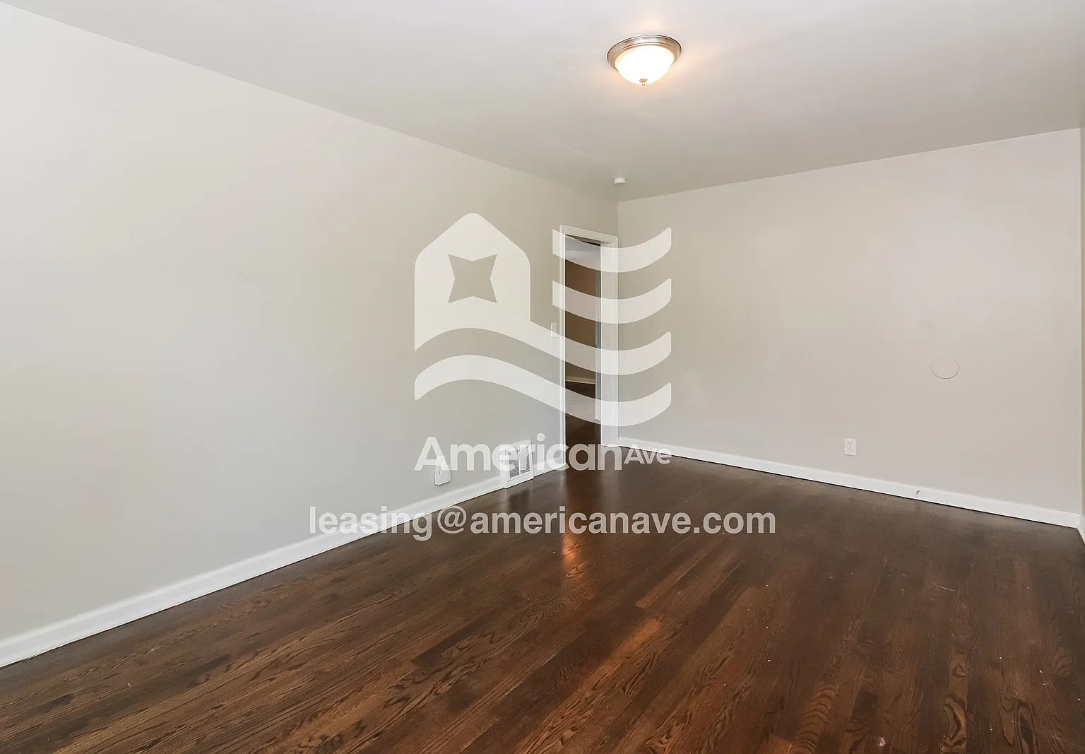 2 bed, 1.0 bath, 720 sqft, $1,275 — Photo 4