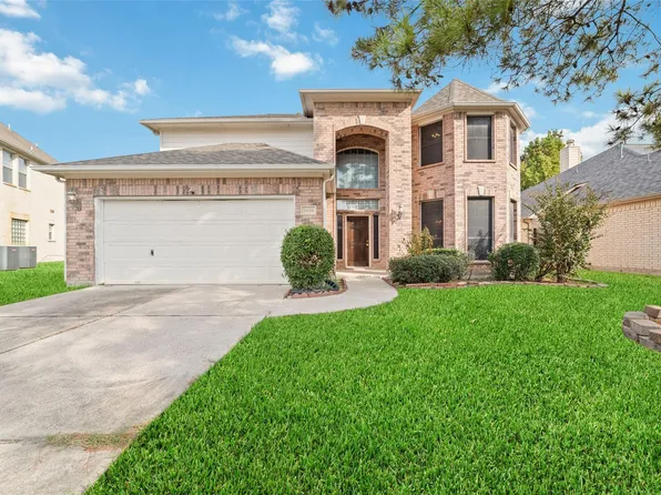 2638 Long Leaf Dr, Sugar Land, TX 77478