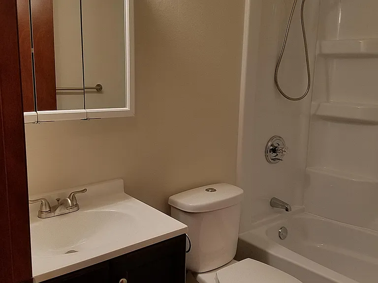 3202 Terrace Ct — Photo 5