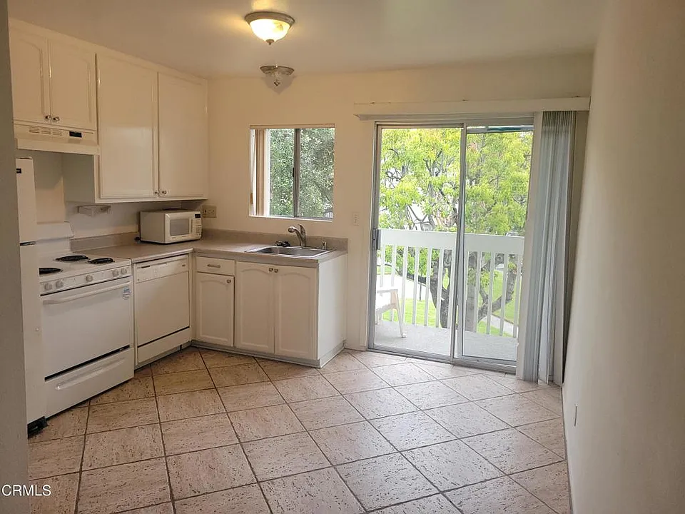 225 S Ventura Rd #96
