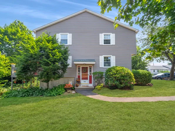 746 Long Hill Road #746, Middletown, CT 06457