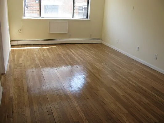 Rented by PMG Real Estate  | media 12