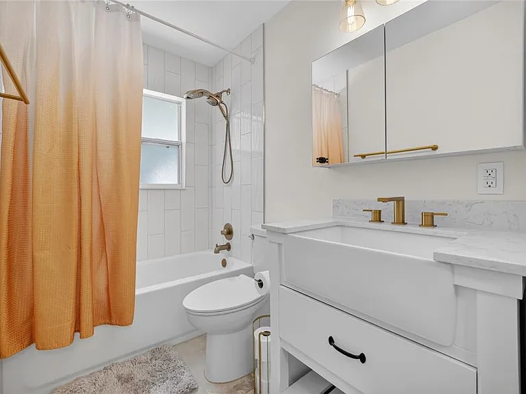 10748 Siena Dr — Photo 9