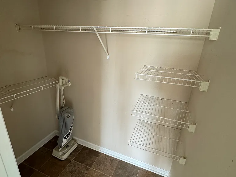 1053 Blackwell Ct #1 — Photo 13