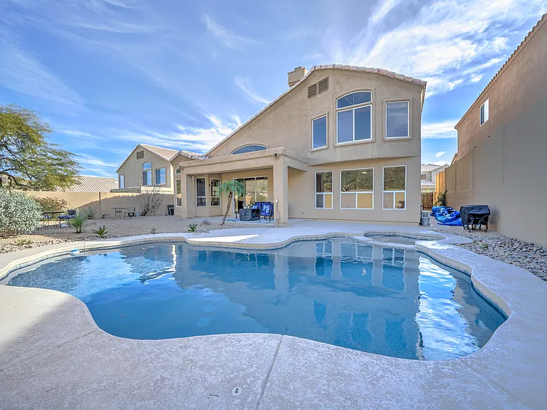 820 E Mountain Sage Dr — Photo 24