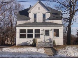 12 Royal Rd, Worcester, MA 01603