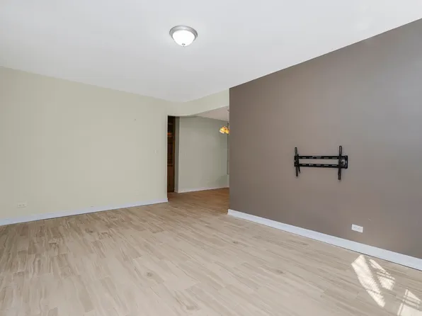 2645 Homecrest Avenue image 8 of 24