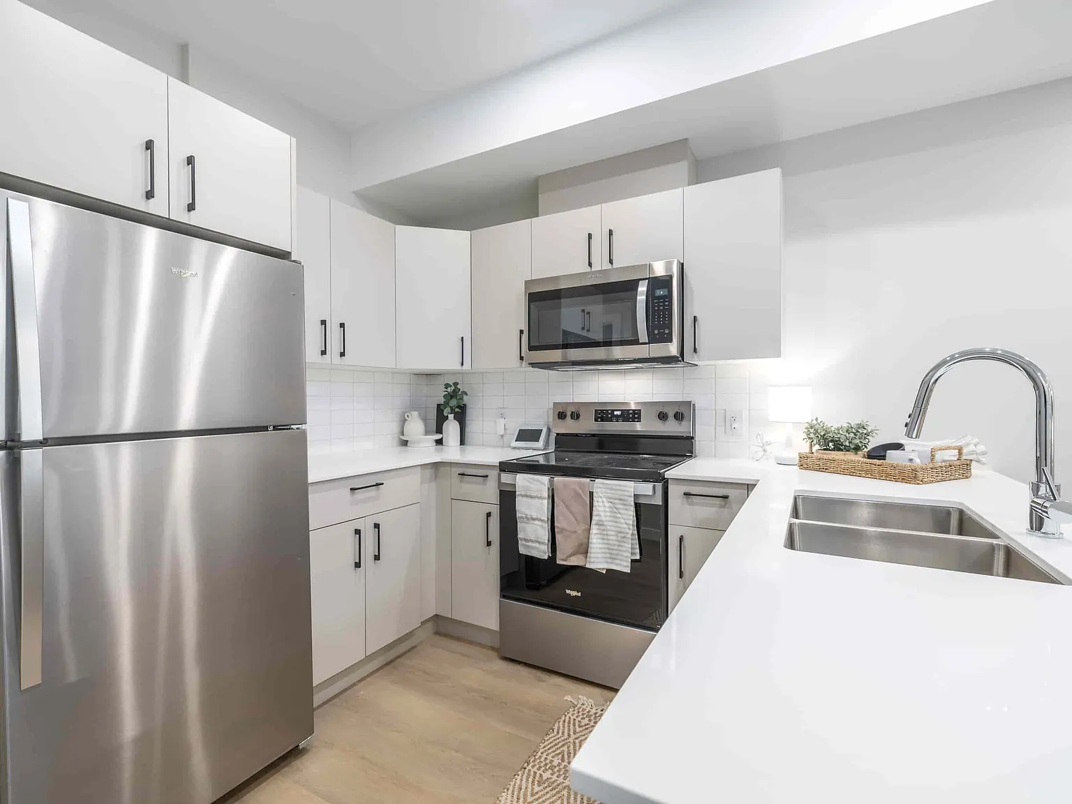 333 Wardlaw Avenue — Photo 4