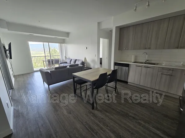 935 Academy Way #210, Kelowna, BC V1V 3C9