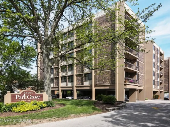 1110 Grove St APT 4K, Downers Grove, IL 60515