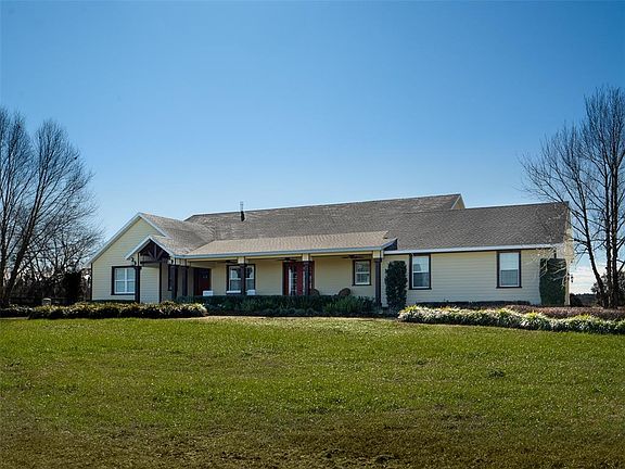 3rd image of 11130 W Highway 326