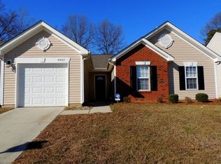 6927 Sunman Rd, Charlotte, NC 28216