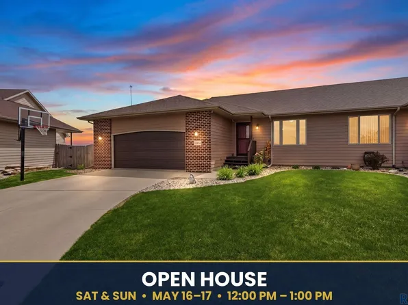5904 S Mandy Cir, Sioux Falls, SD 57106
