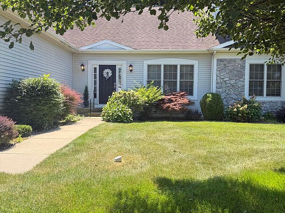 2nd image of 578 Wittenberg Path