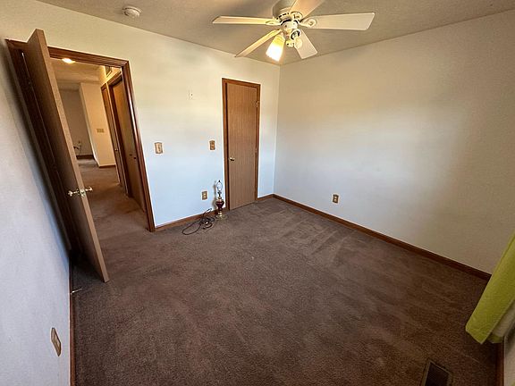 5th image of 5296 Coco Dr